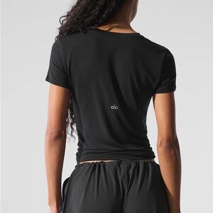 ALO Yoga Women's Black Top